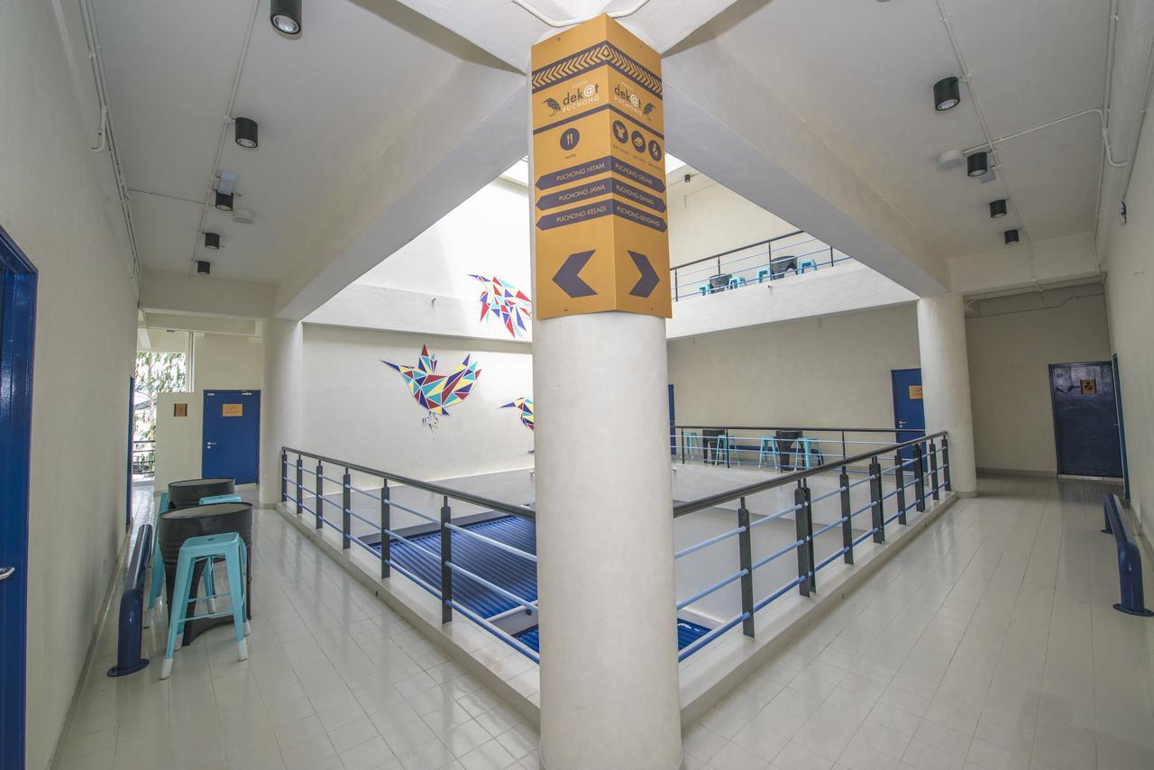 Im4U Hostel, Dek@T Puchong Exterior photo